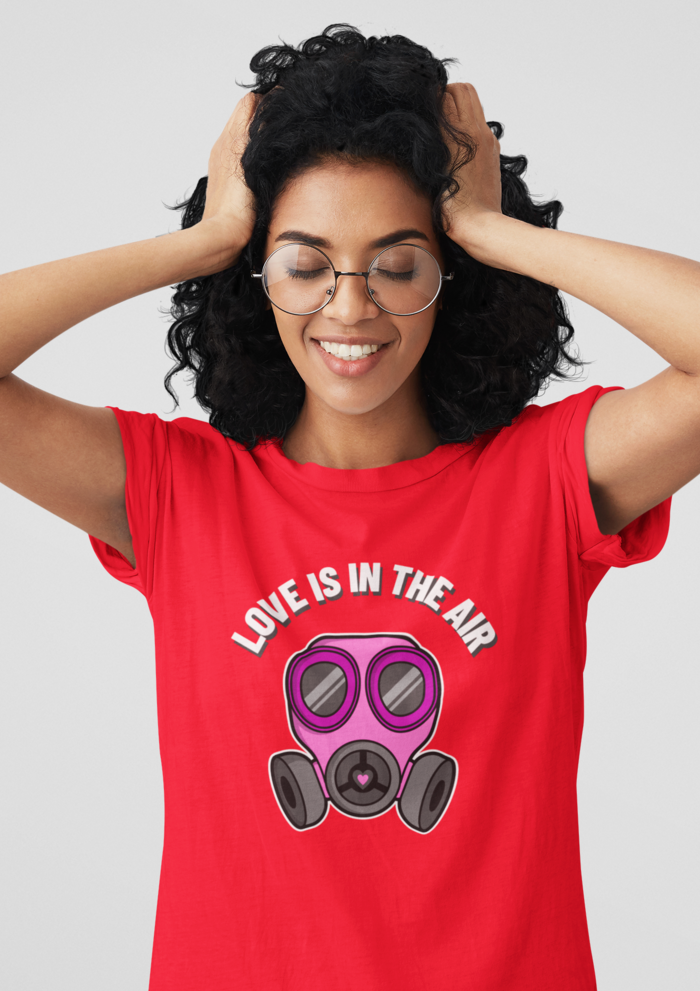 Valentines day Love is in the air graphic printed Round Neck tshirt